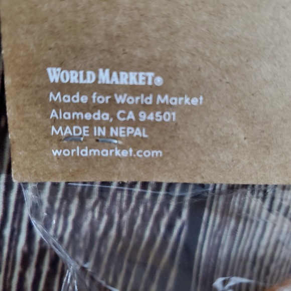 NEW Felt Macarons Multicolor Garland 55" inches Length, World Market Exclusive - Picture 4 of 8